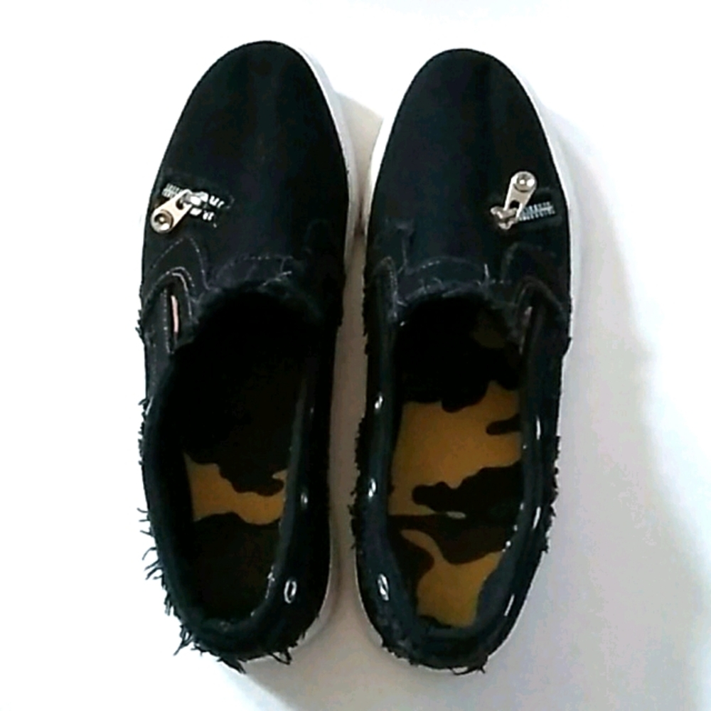 Miss look slip ons